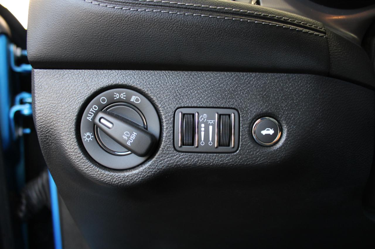 Dodge Challenger  2023