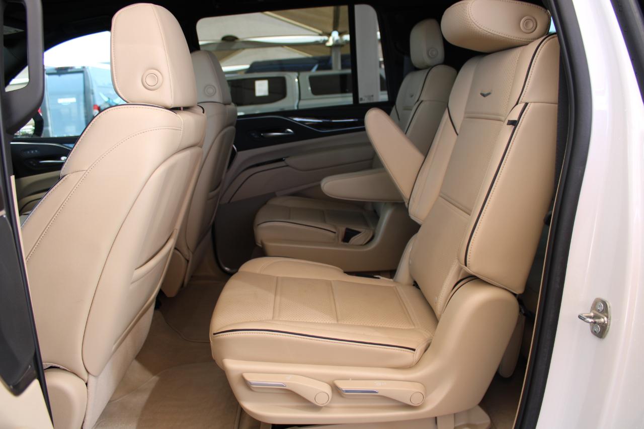 Cadillac Escalade ESV Premium Luxury 4WD 2022