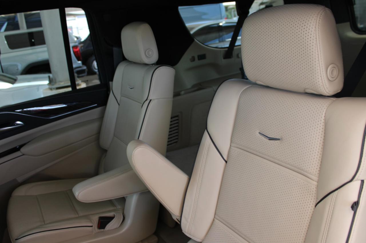 Cadillac Escalade ESV Premium Luxury 4WD 2022