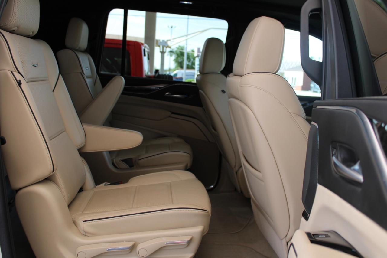 Cadillac Escalade ESV Premium Luxury 4WD 2022