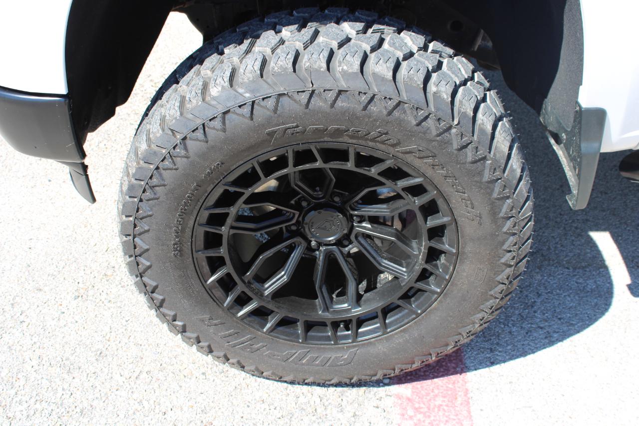 Chevrolet Silverado 1500 W/T Crew Cab 4WD 2024