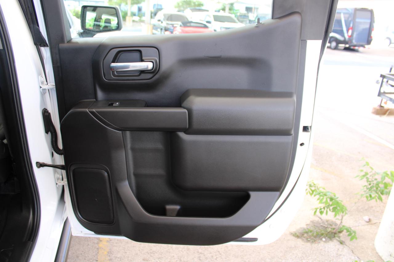 Chevrolet Silverado 1500 W/T Crew Cab 4WD 2024