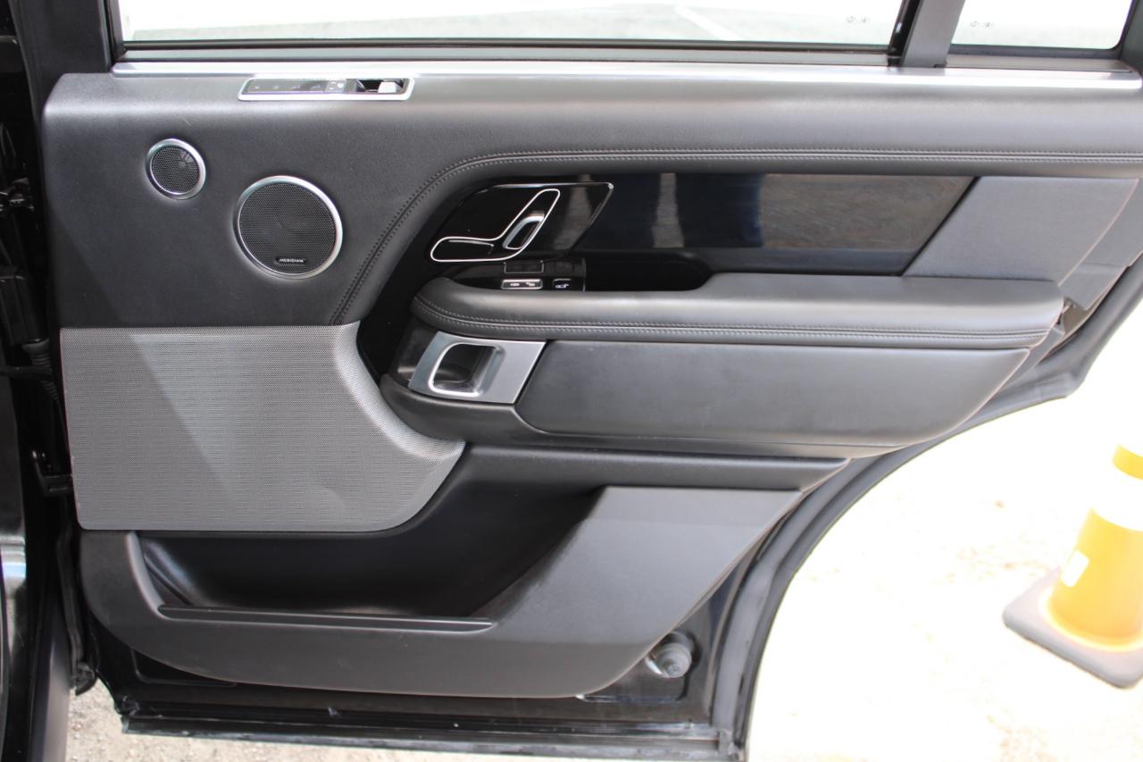 Land Rover Range Rover P525 HSE LWB 2020