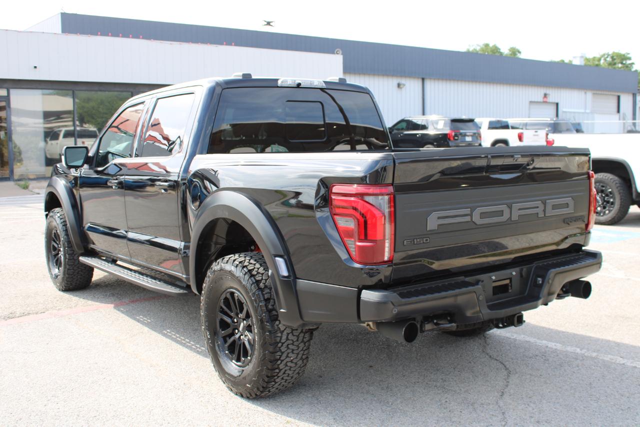 Ford F-150 Raptor SuperCrew 4WD 2025
