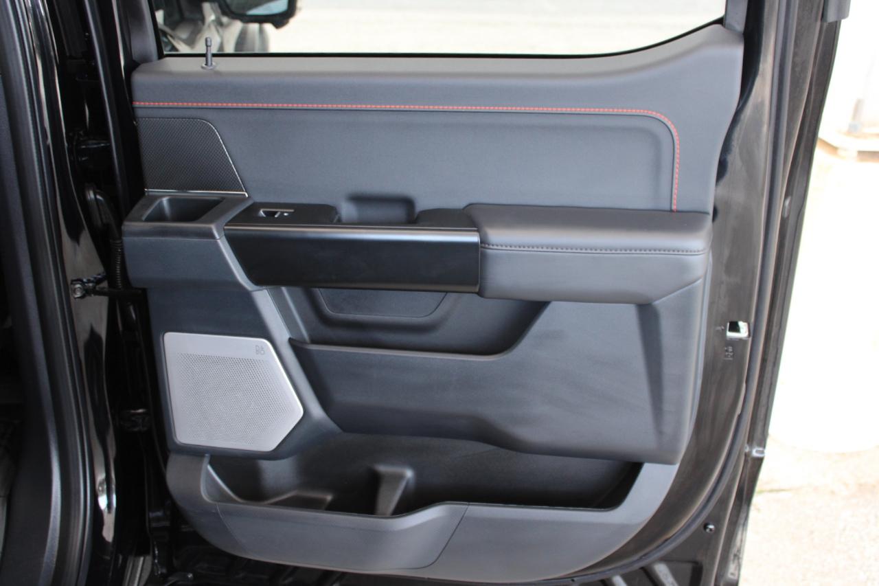 Ford F-150 Raptor SuperCrew 4WD 2025