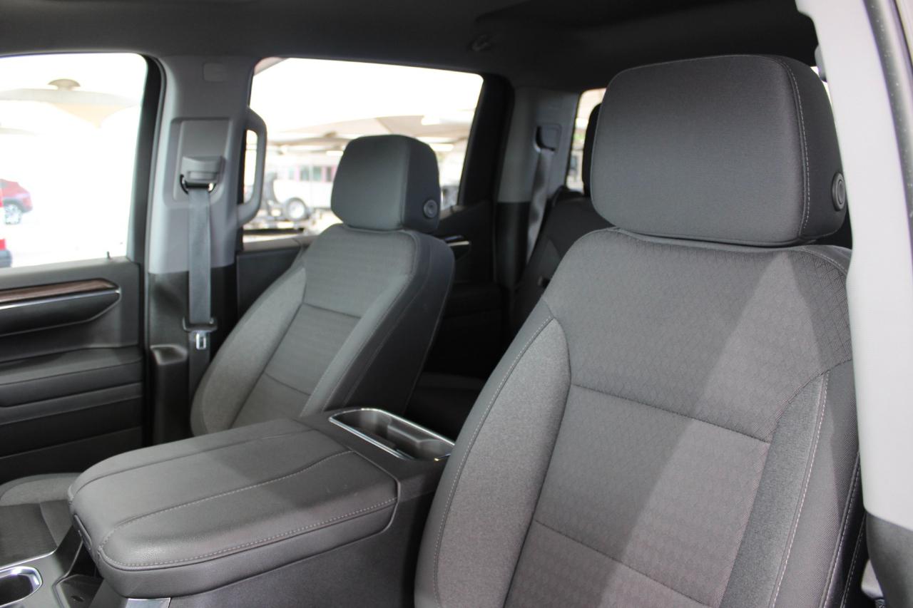 Chevrolet Silverado 1500 RST Crew Cab 4WD 2024