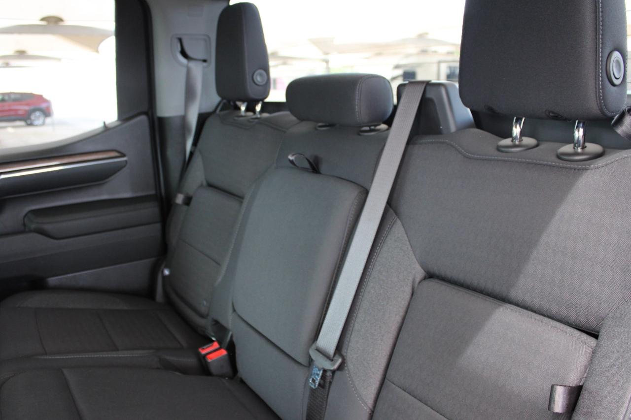 Chevrolet Silverado 1500 RST Crew Cab 4WD 2024