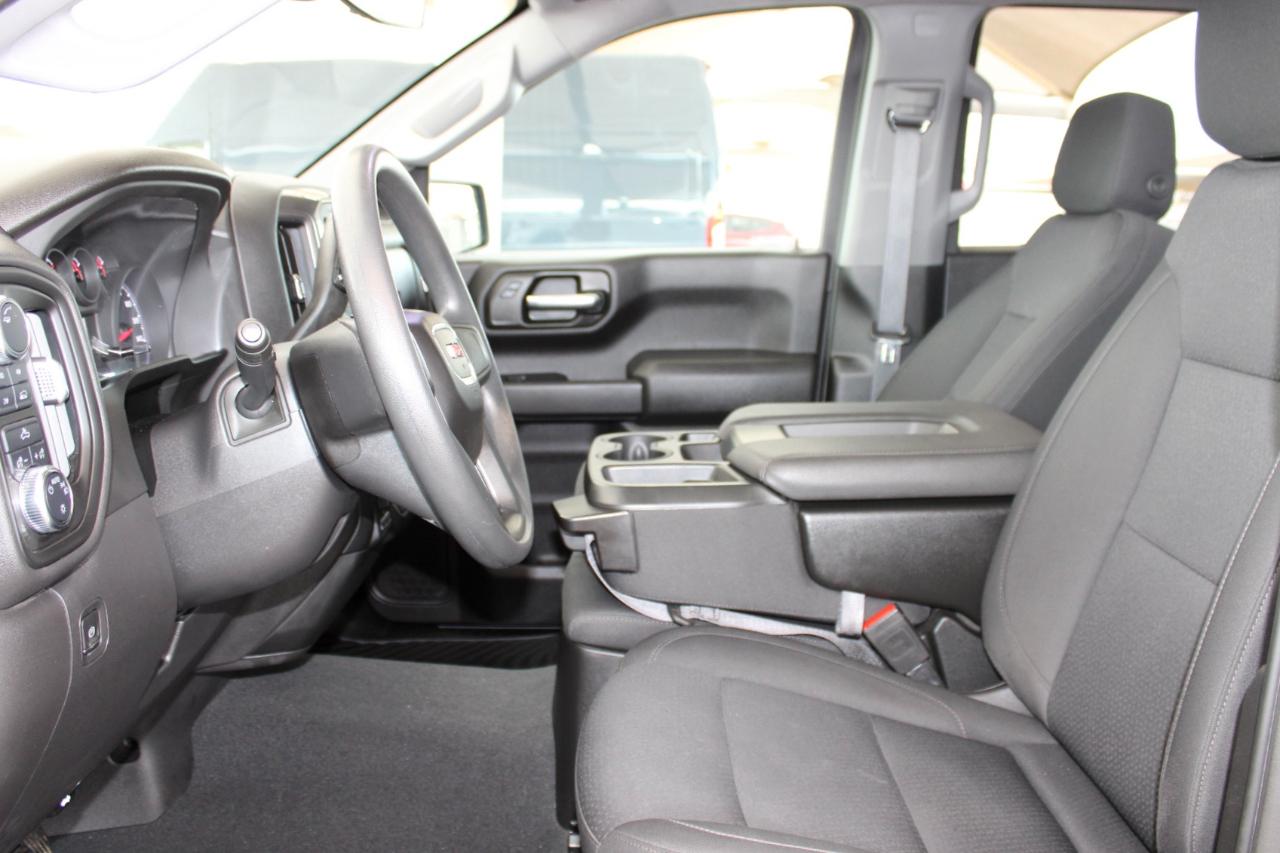 GMC Sierra 1500 Pro Crew Cab Short Box 4WD 2023