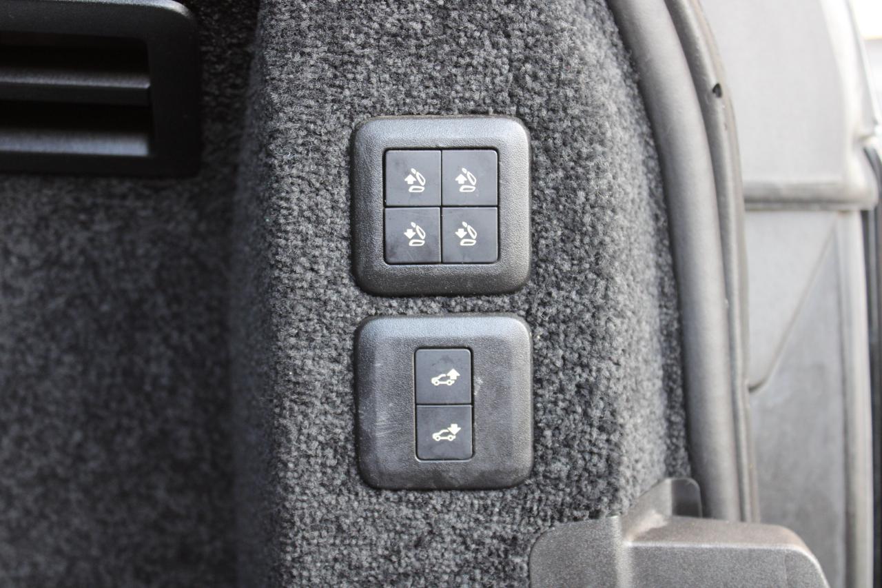 Land Rover Range Rover P525 HSE LWB 2020