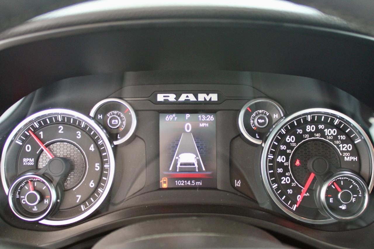 RAM 1500 Big Horn Crew Cab SWB 4WD 2025
