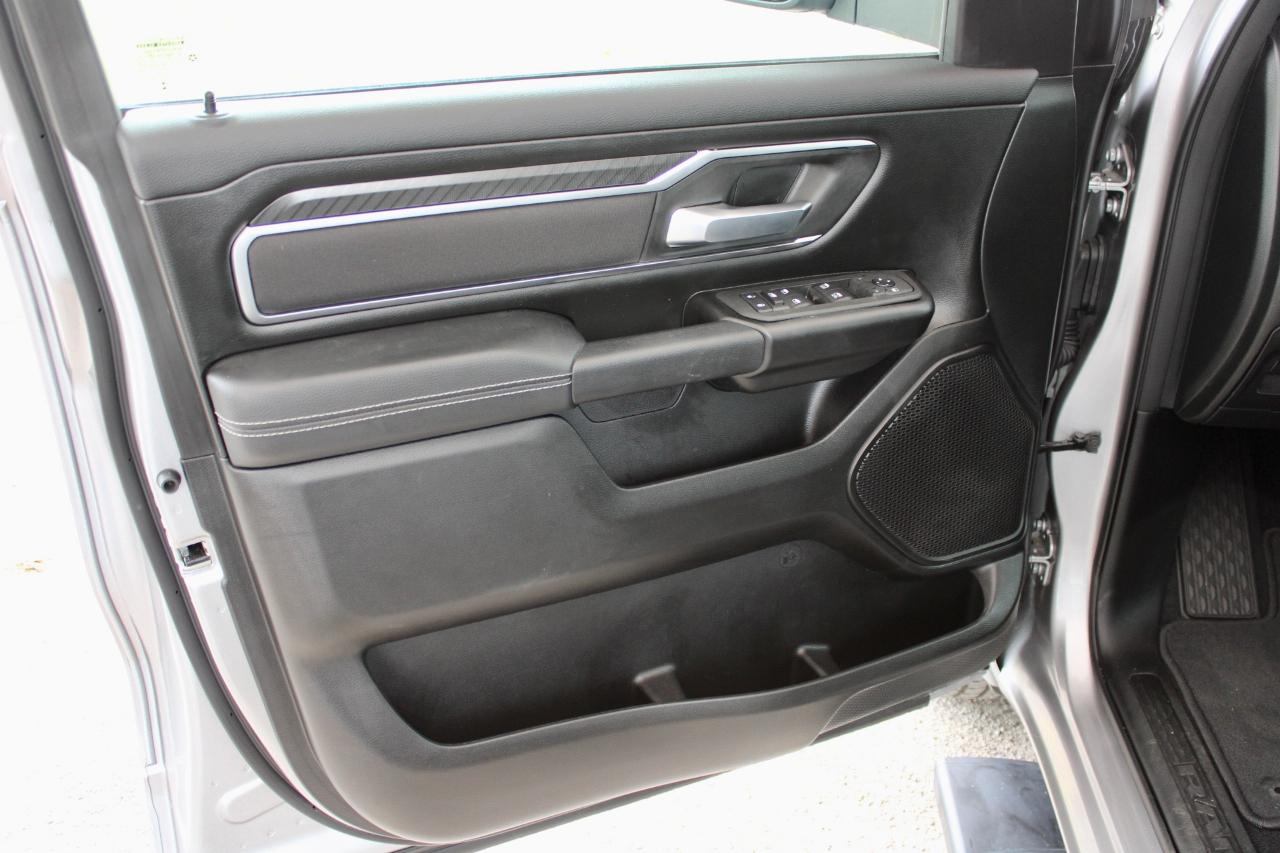 RAM 1500 Big Horn Crew Cab SWB 4WD 2025