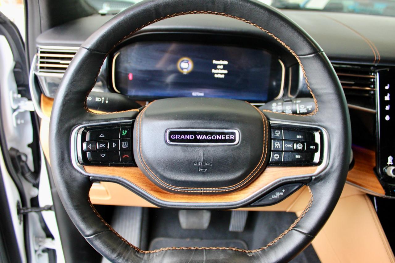 Jeep Grand Wagoneer Series III 4WD 2025