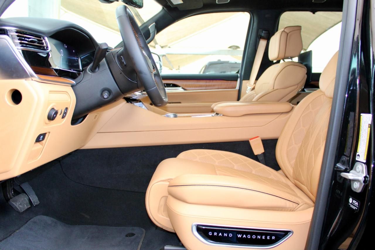 Jeep Grand Wagoneer Series III 4WD 2025