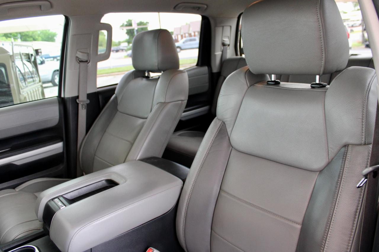 Toyota Tundra Limited 5.7L CrewMax 4WD 2019