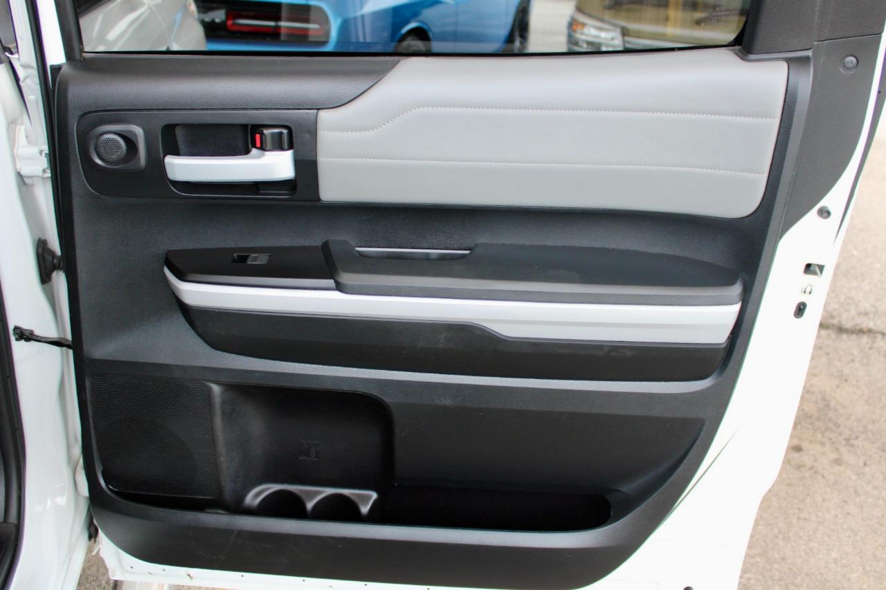 Toyota Tundra Limited 5.7L CrewMax 4WD 2019