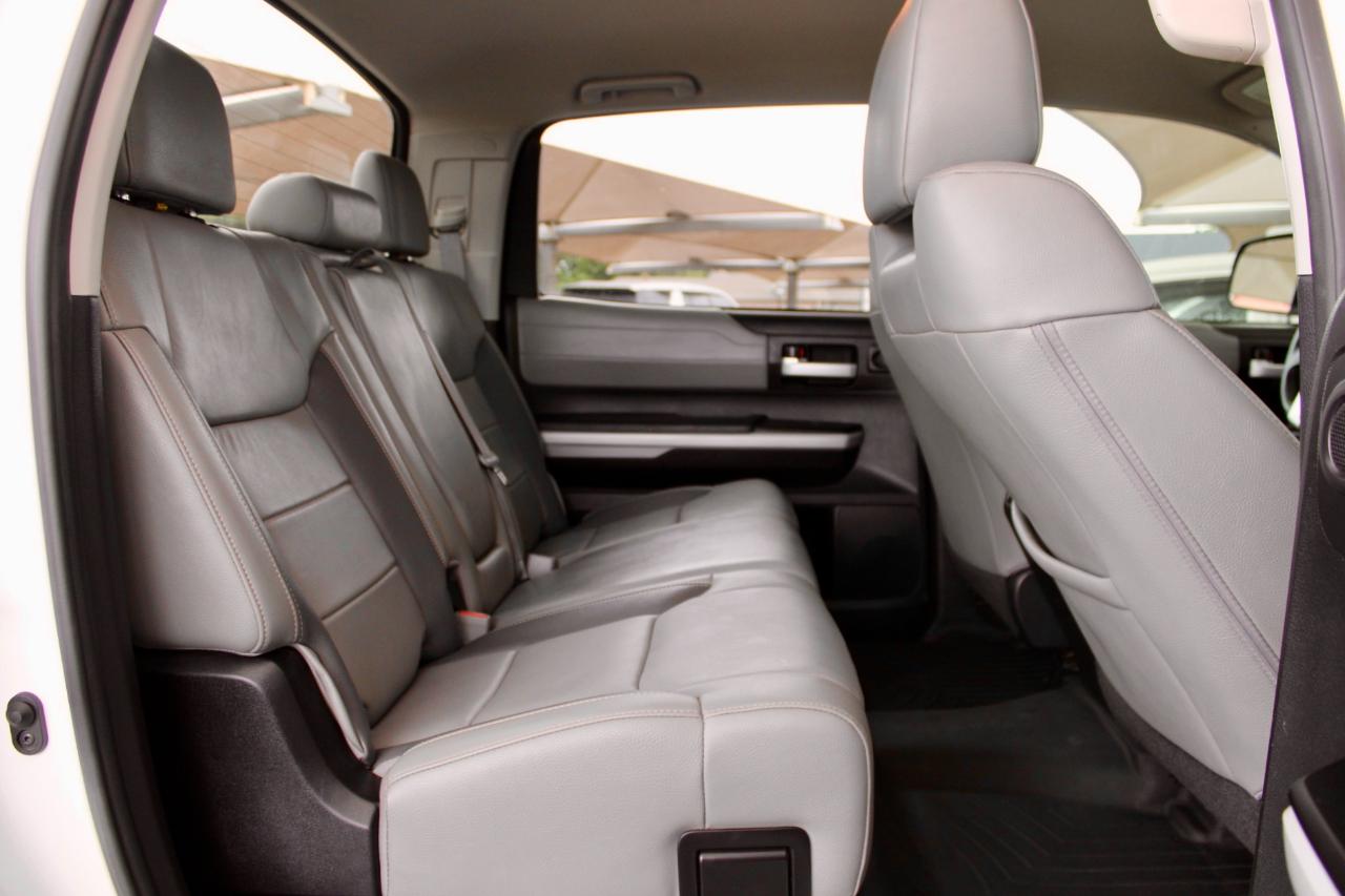 Toyota Tundra Limited 5.7L CrewMax 4WD 2019