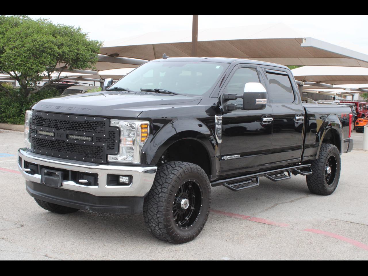 Ford F-250 SD XLT Crew Cab Long Bed 4WD 2019