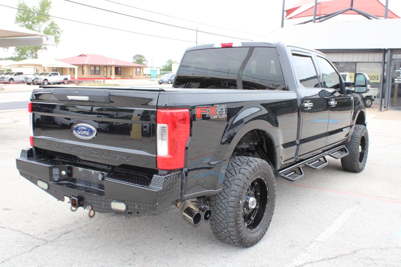 Ford F-250 SD XLT Crew Cab Long Bed 4WD 2019