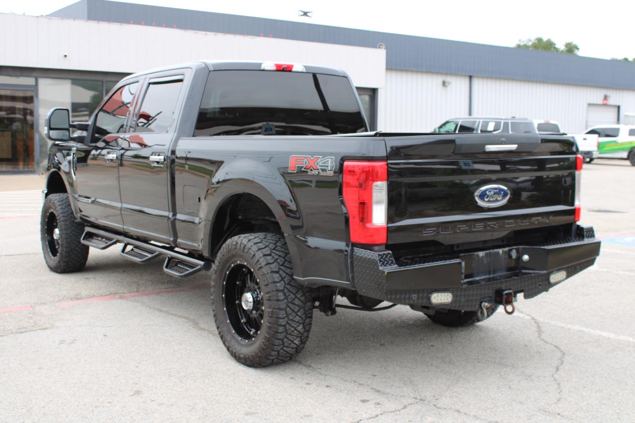 Ford F-250 SD XLT Crew Cab Long Bed 4WD 2019