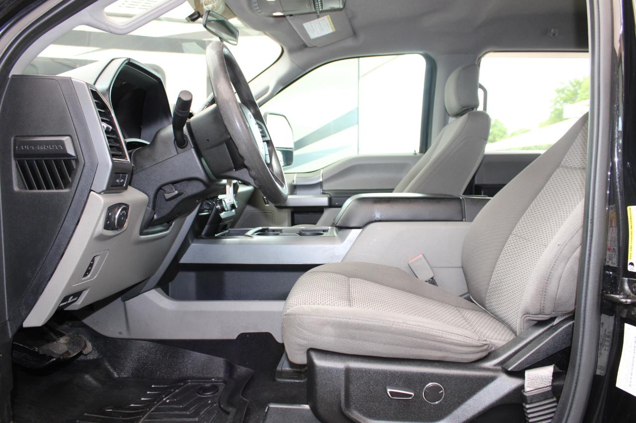 Ford F-250 SD XLT Crew Cab Long Bed 4WD 2019