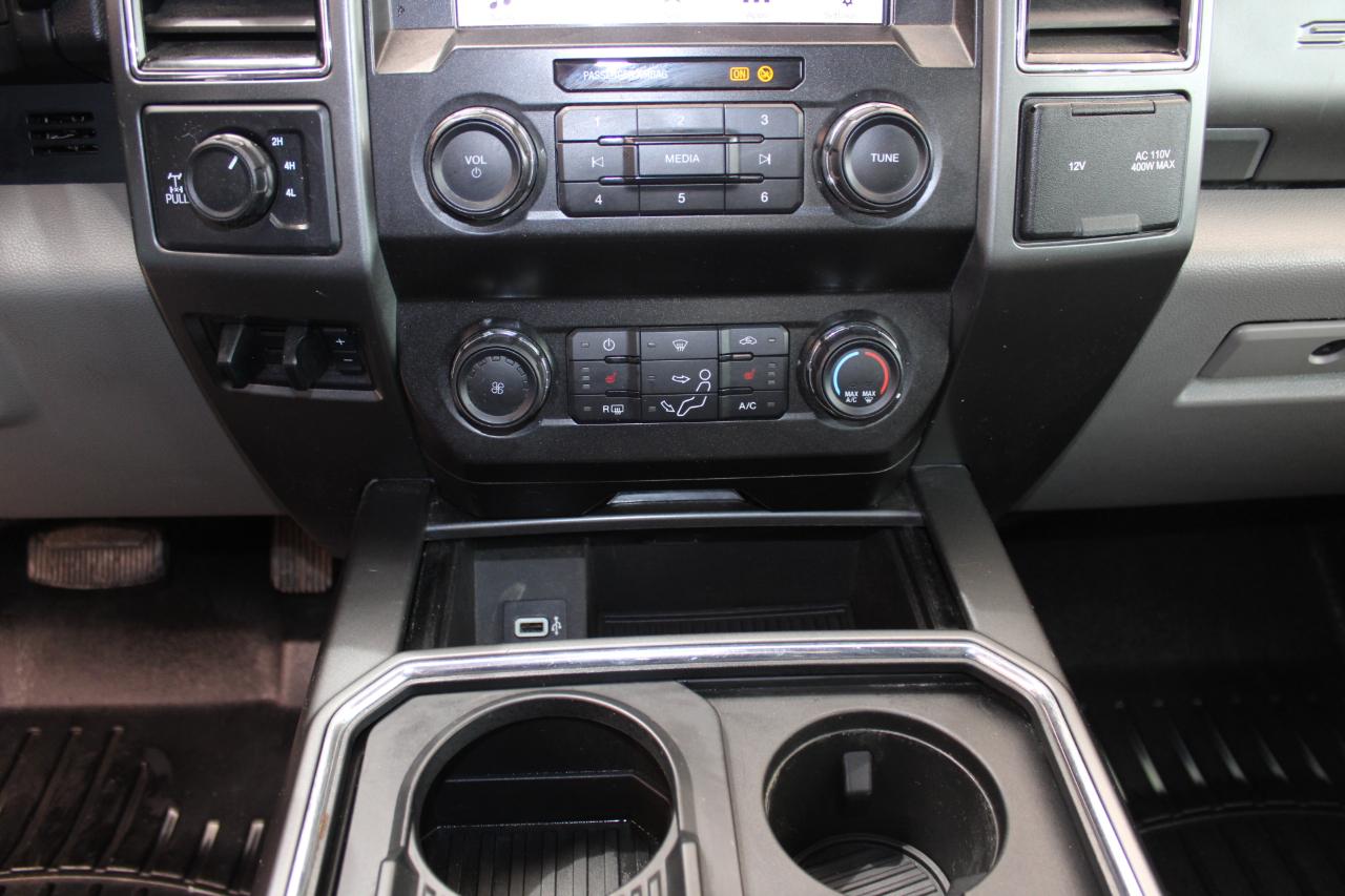 Ford F-250 SD XLT Crew Cab Long Bed 4WD 2019