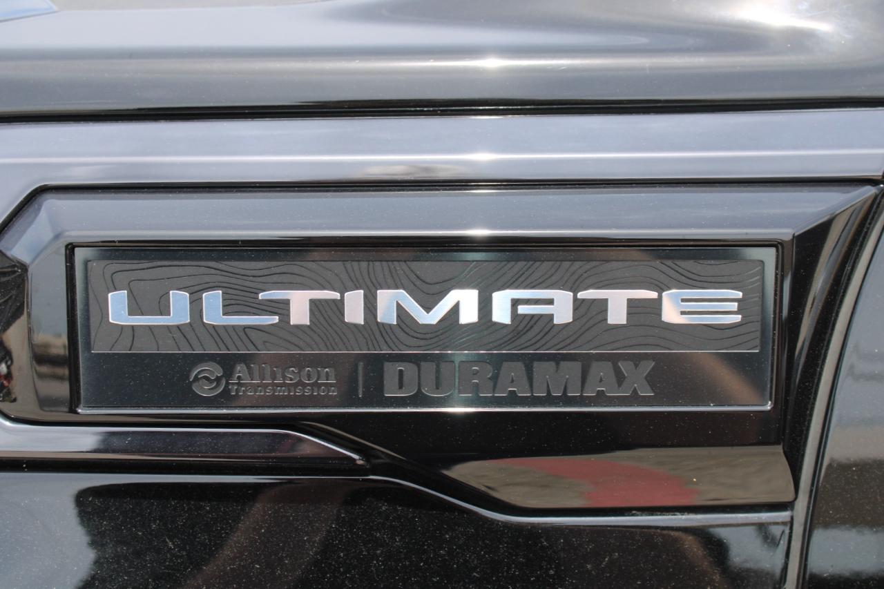 GMC Sierra 3500HD Denali Ultimate Crew Cab 4WD 2024