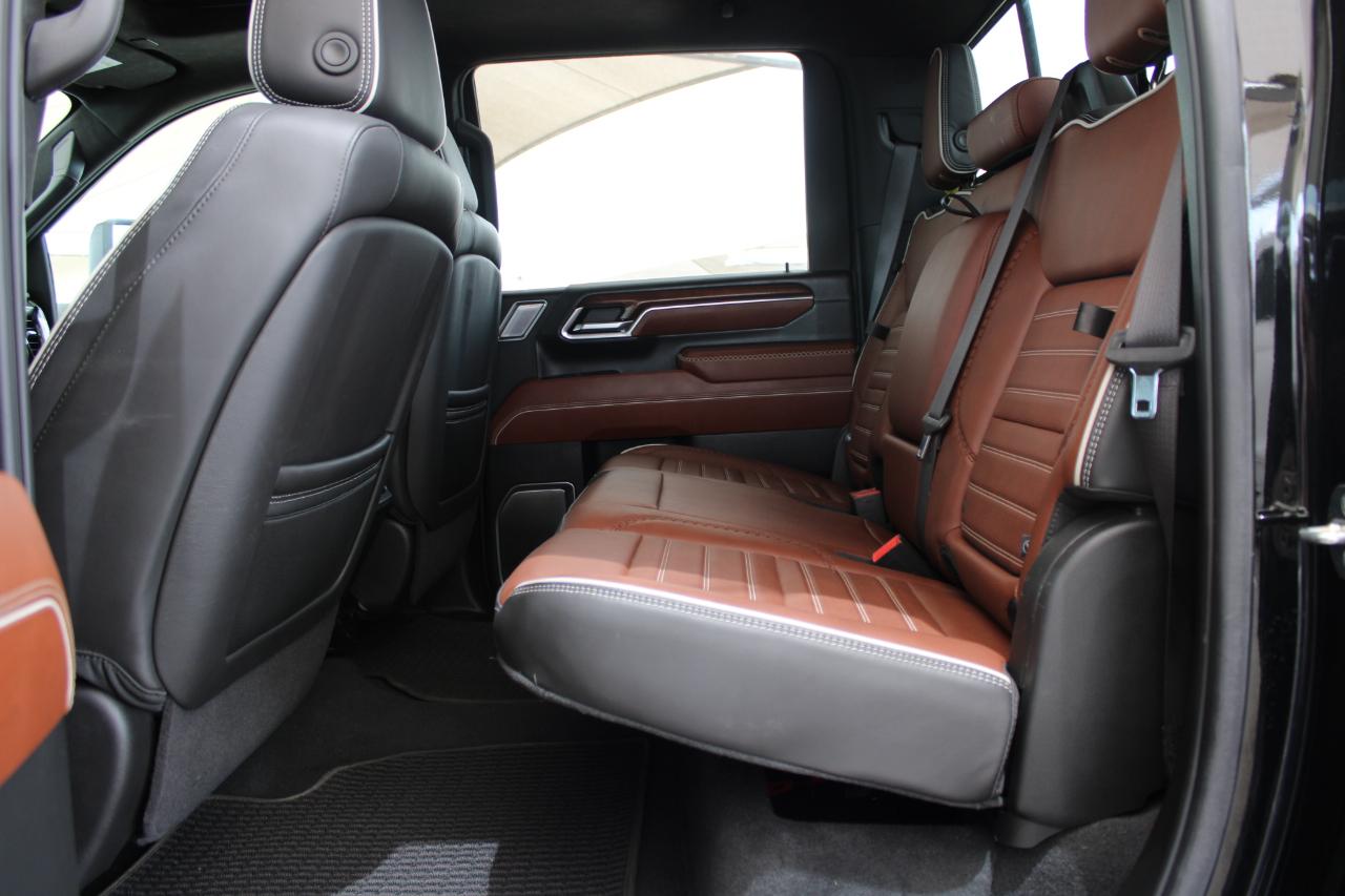 GMC Sierra 3500HD Denali Ultimate Crew Cab 4WD 2024
