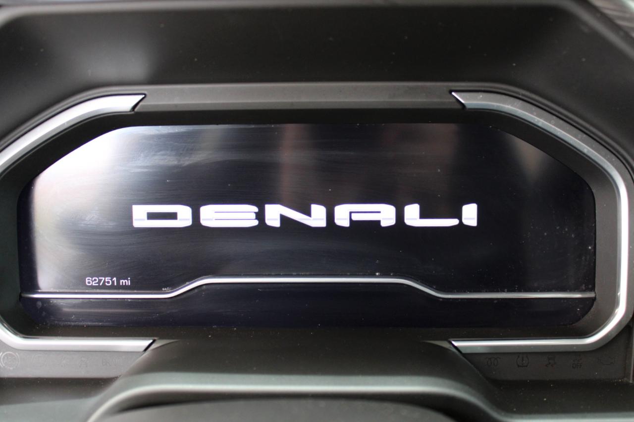 GMC Sierra 3500HD Denali Ultimate Crew Cab 4WD 2024
