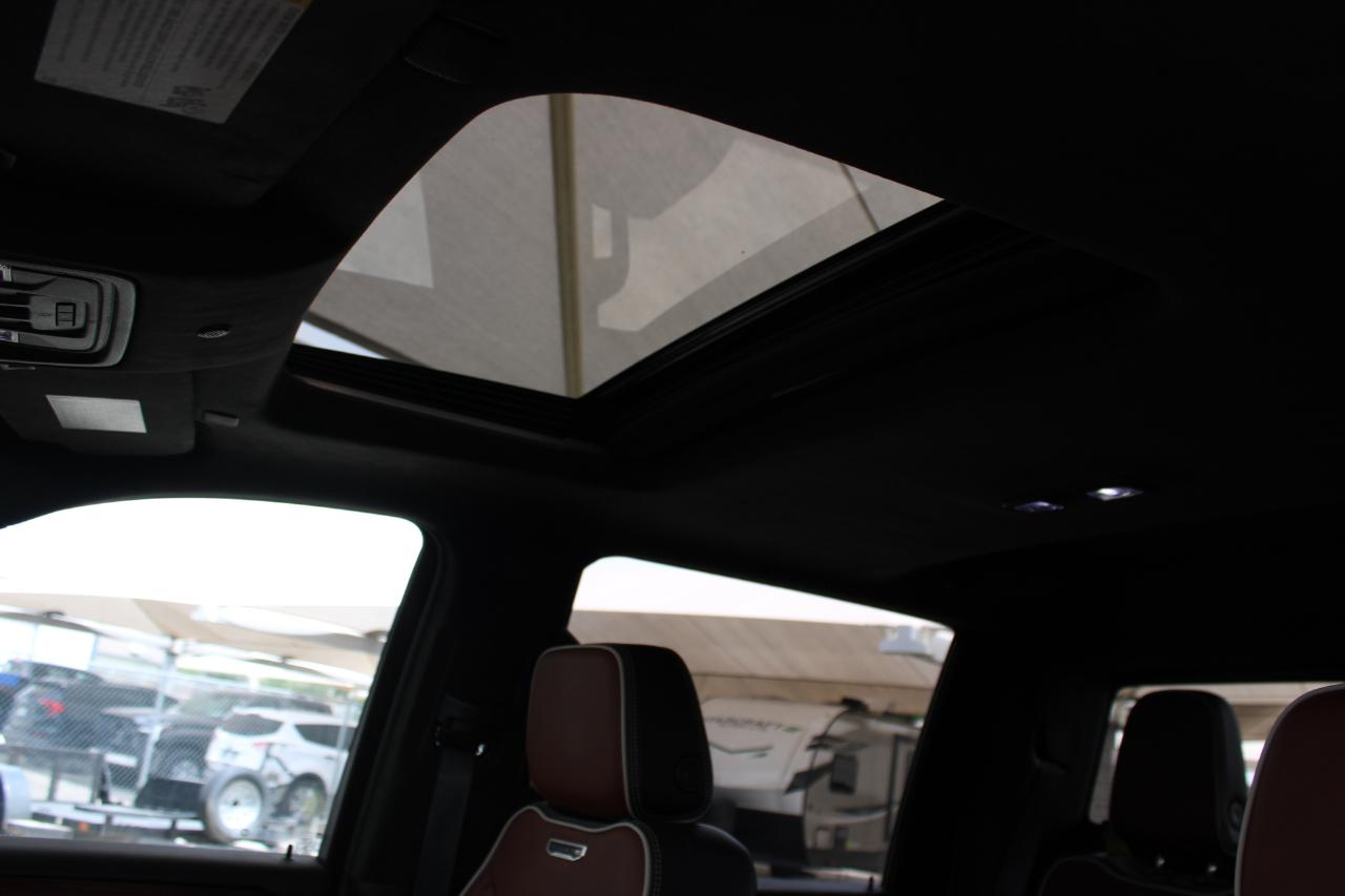 GMC Sierra 3500HD Denali Ultimate Crew Cab 4WD 2024
