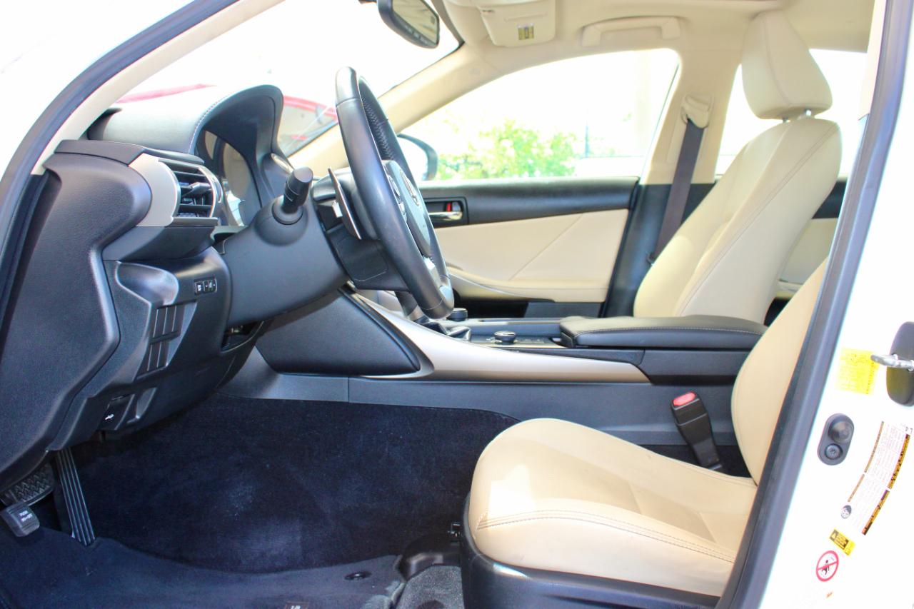 Lexus IS 250 AWD 2014