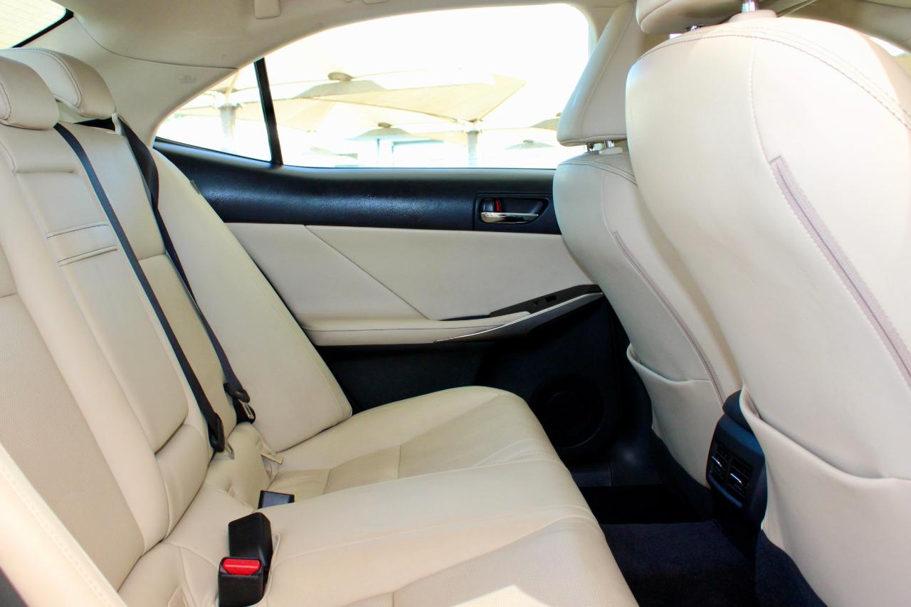 Lexus IS 250 AWD 2014