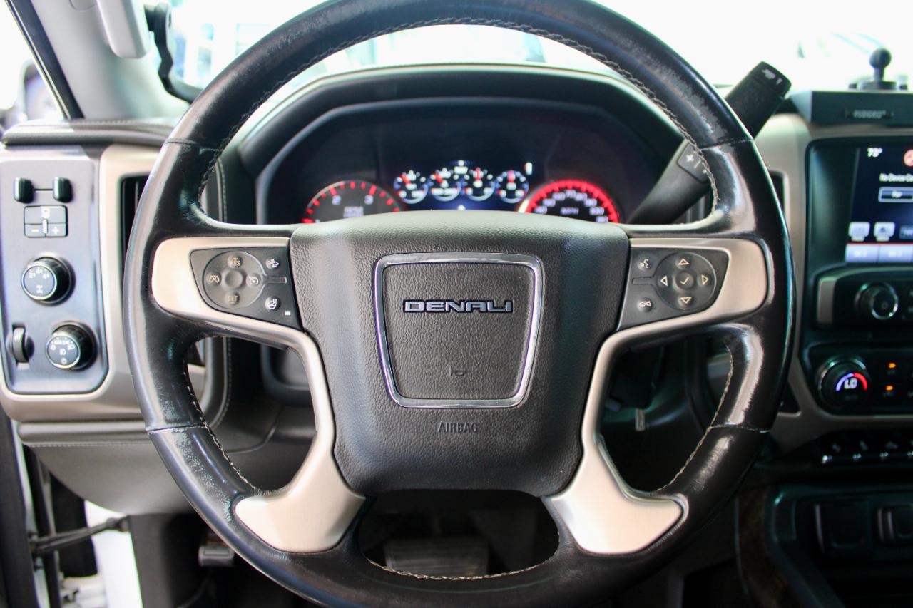 GMC Sierra 2500HD Denali Crew Cab 4WD 2016