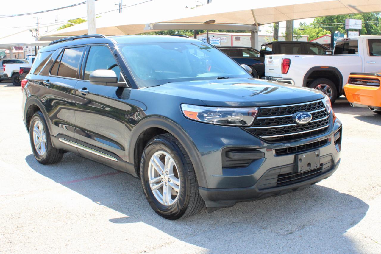 Ford Explorer XLT 2022