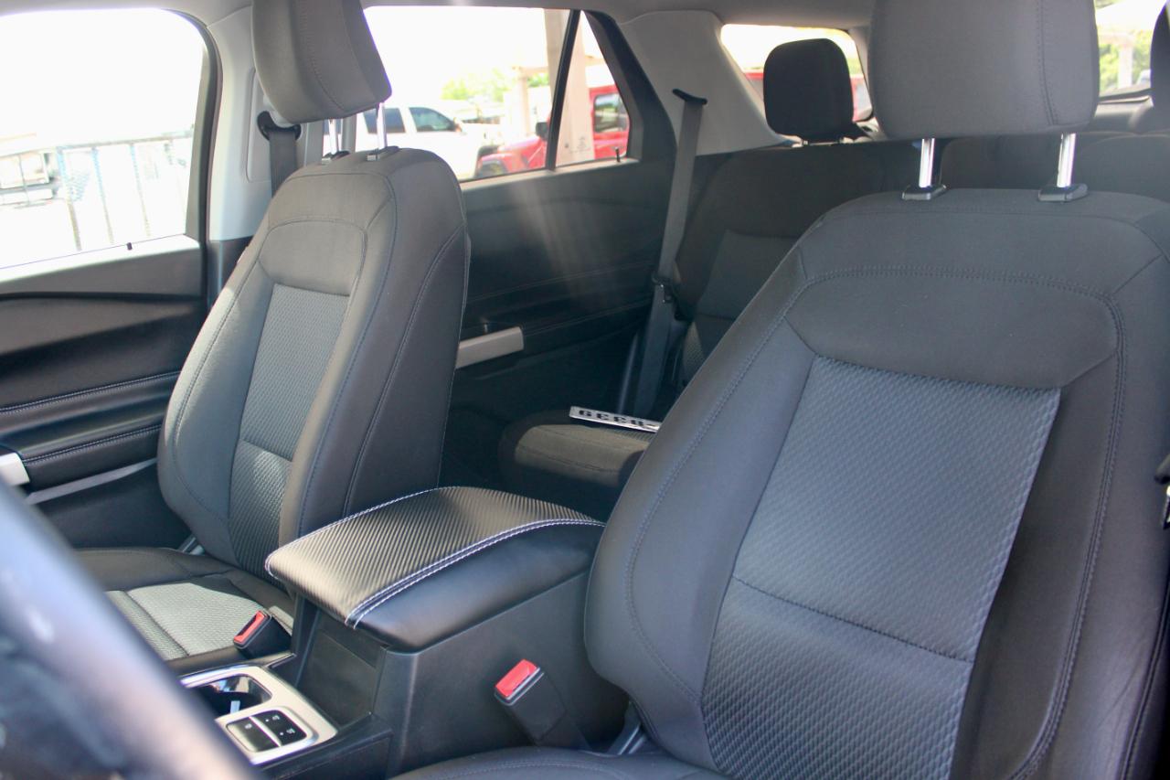 Ford Explorer XLT 2022