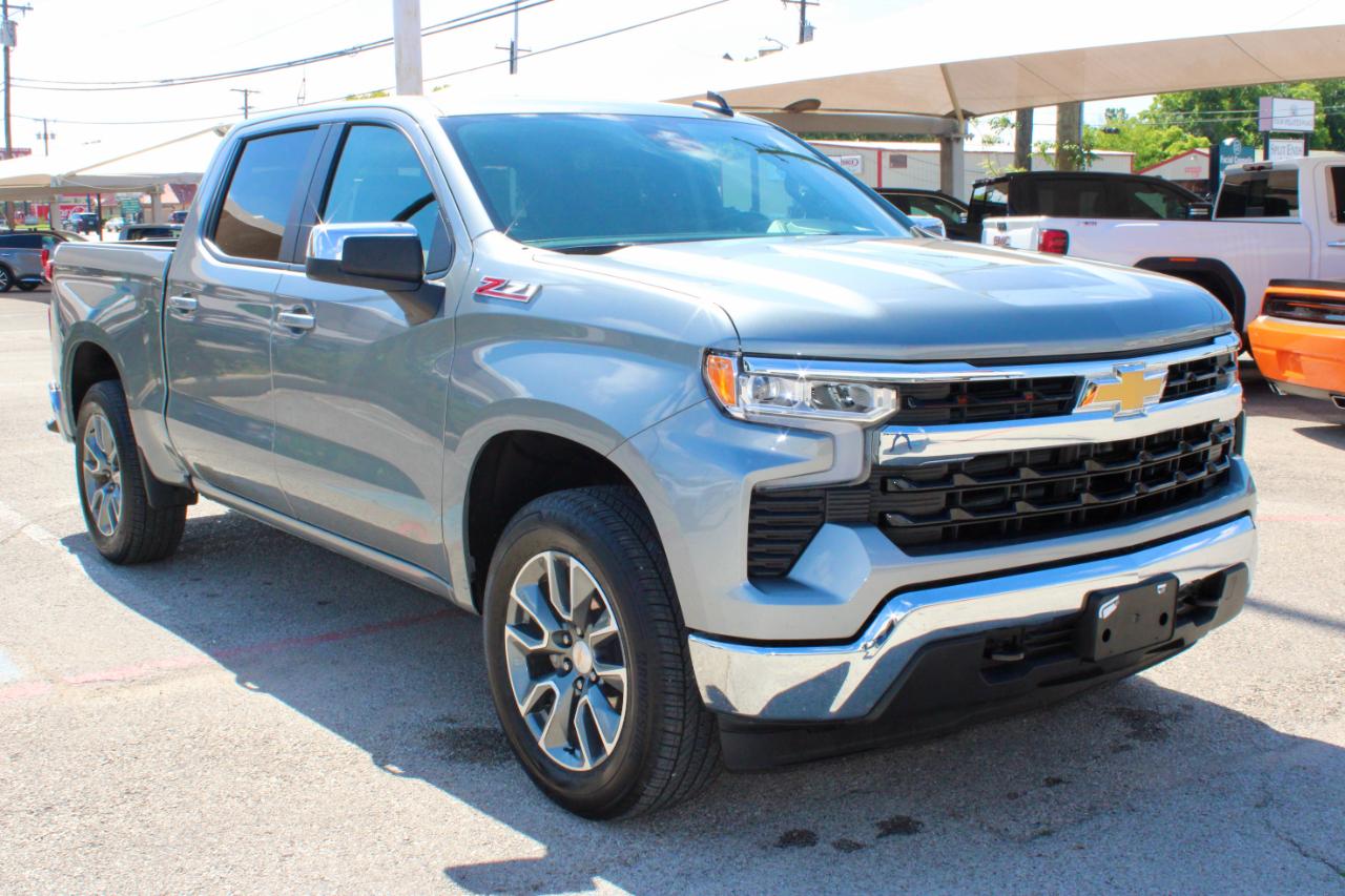 Chevrolet Silverado 1500 LT Crew Cab 4WD 2026
