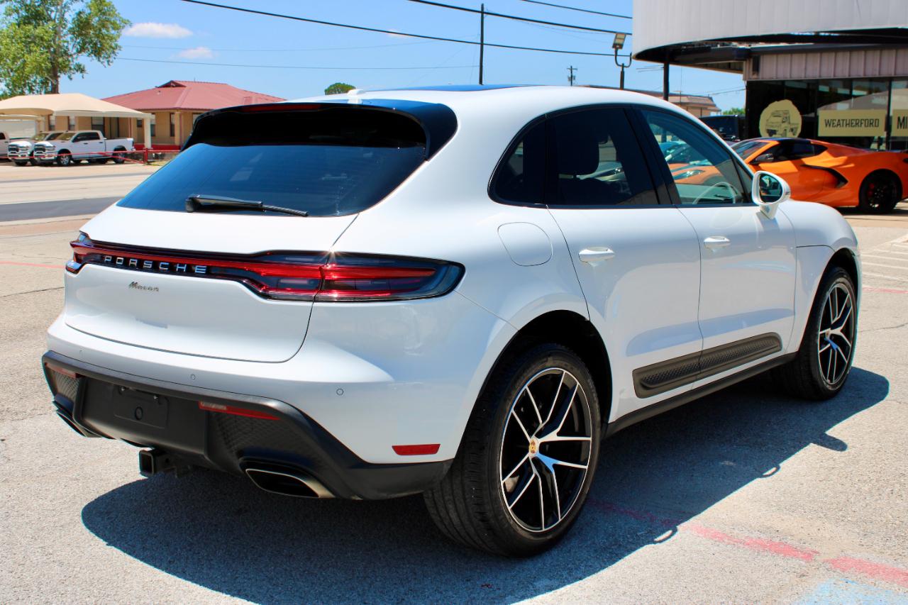 Porsche Macan Base 2023