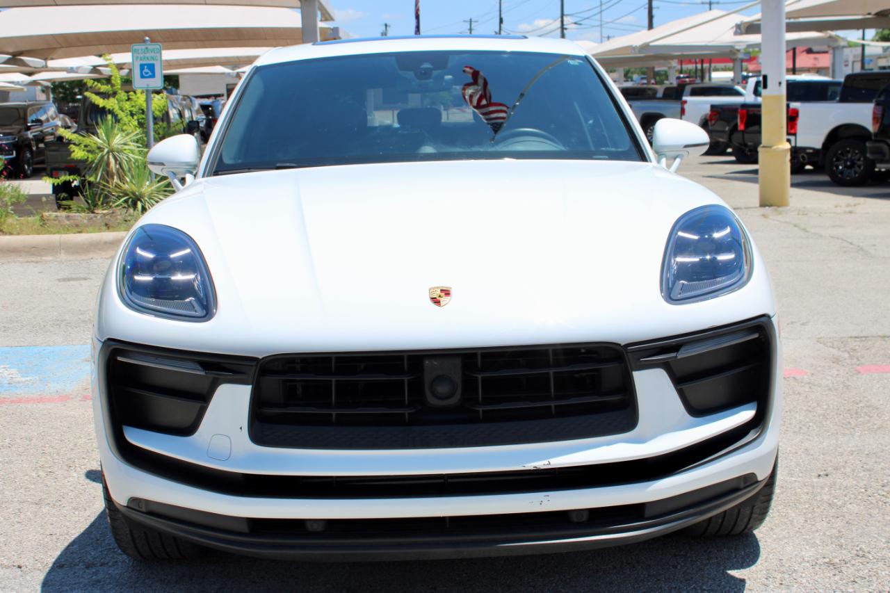 Porsche Macan Base 2023
