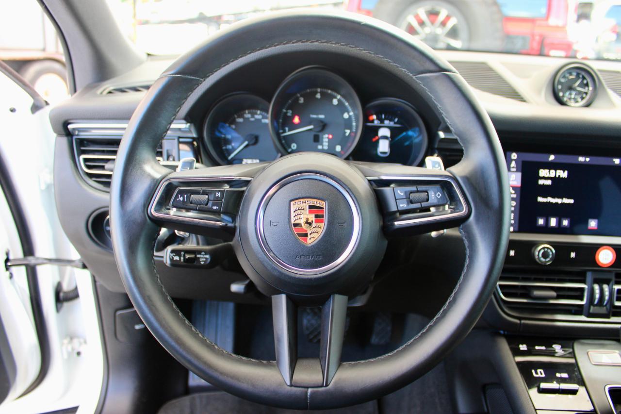 Porsche Macan Base 2023