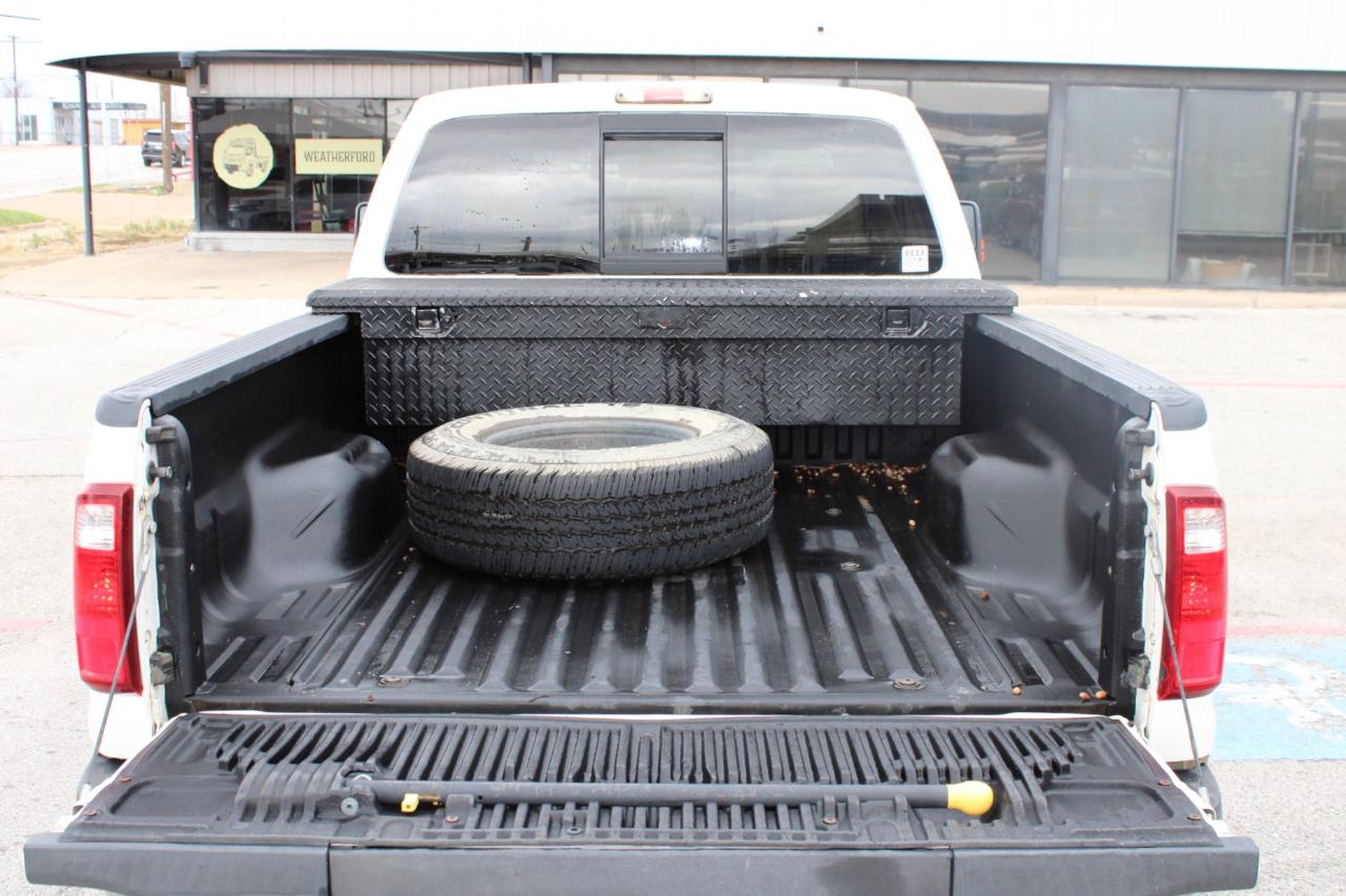 Ford F-250 SD Lariat Crew Cab 4WD 2011