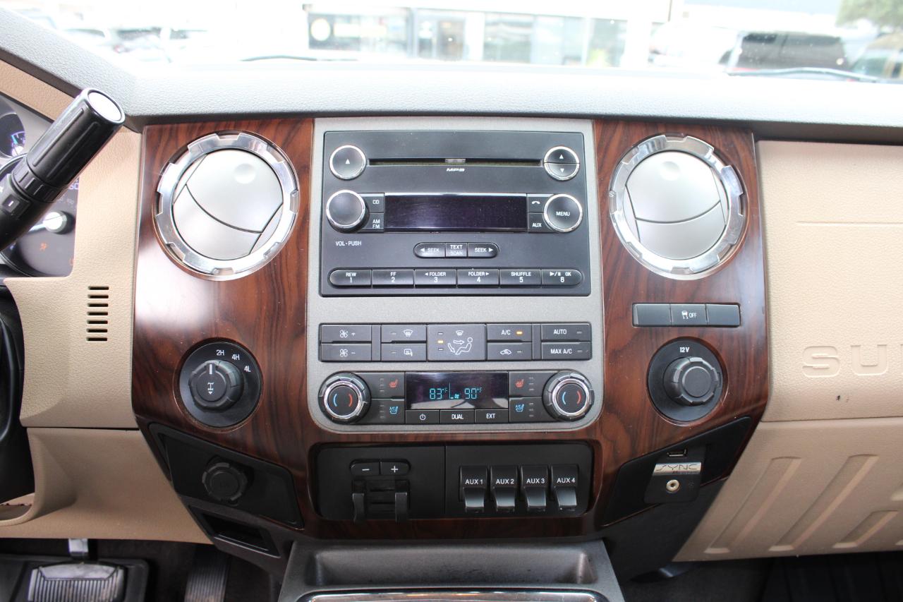 Ford F-250 SD Lariat Crew Cab 4WD 2011