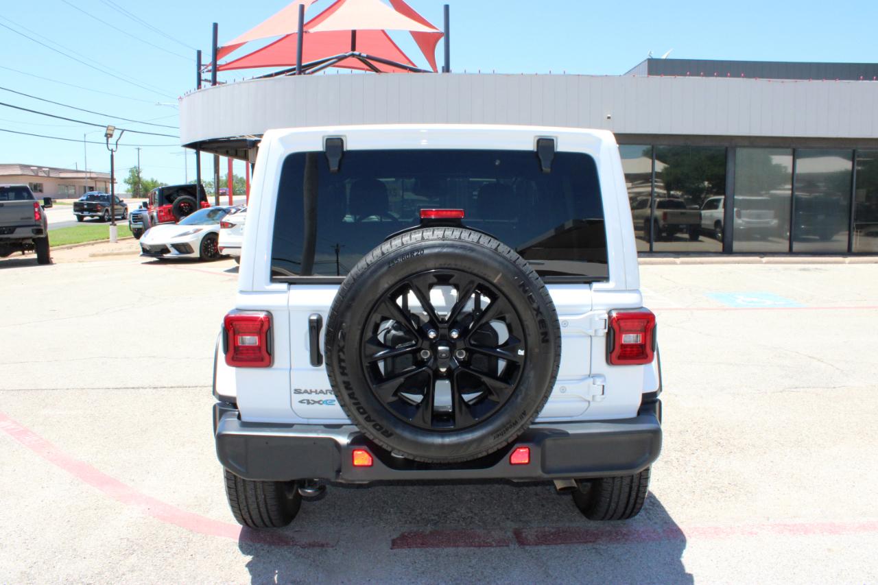 Jeep Wrangler 4xe Sahara 2025