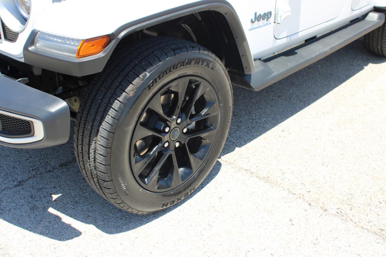 Jeep Wrangler 4xe Sahara 2025
