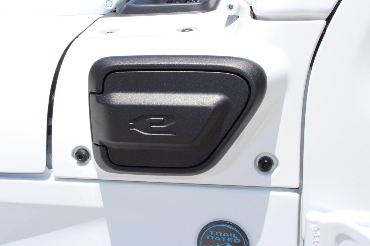 Jeep Wrangler 4xe Sahara 2025