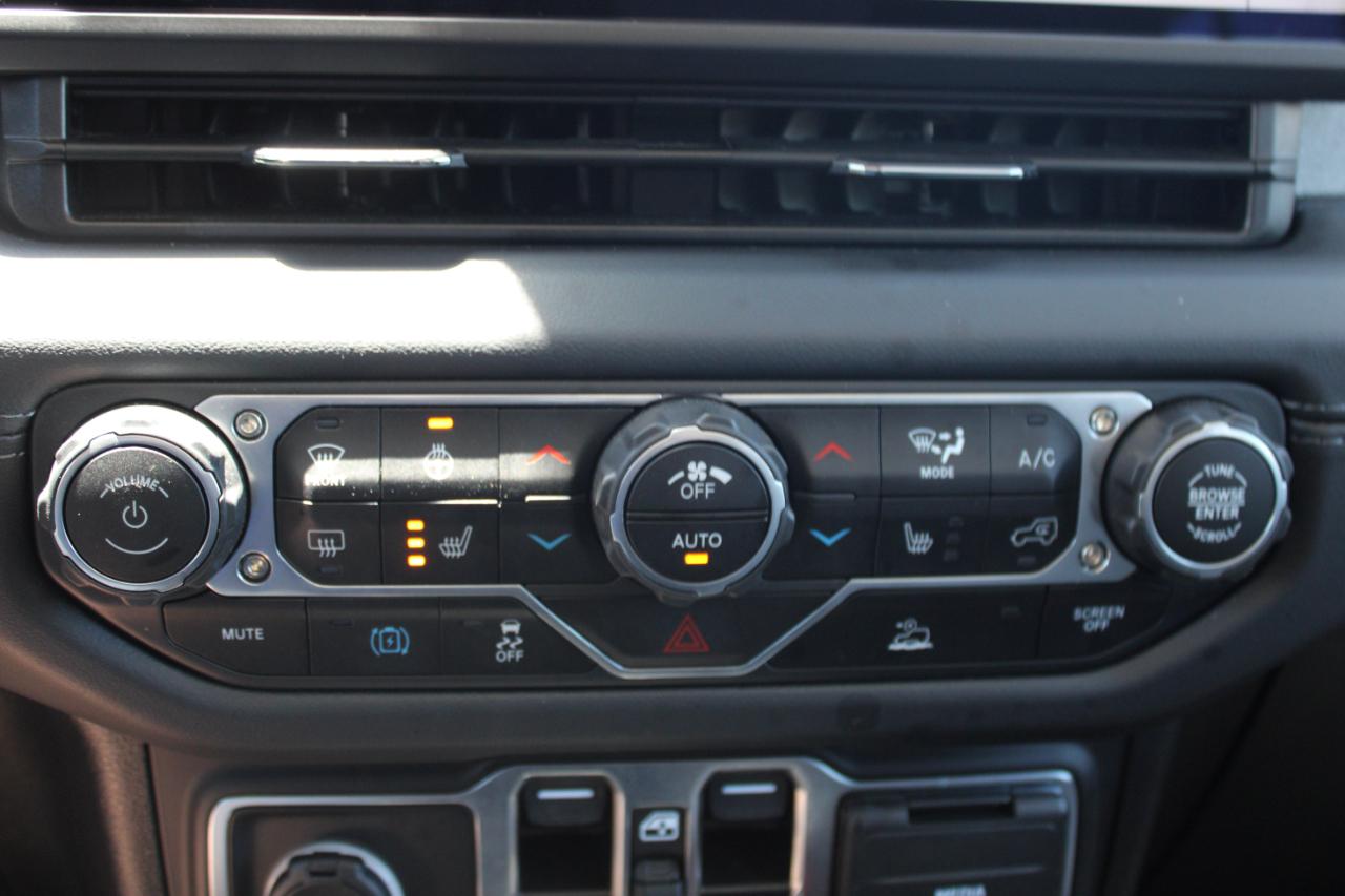 Jeep Wrangler 4xe Sahara 2025