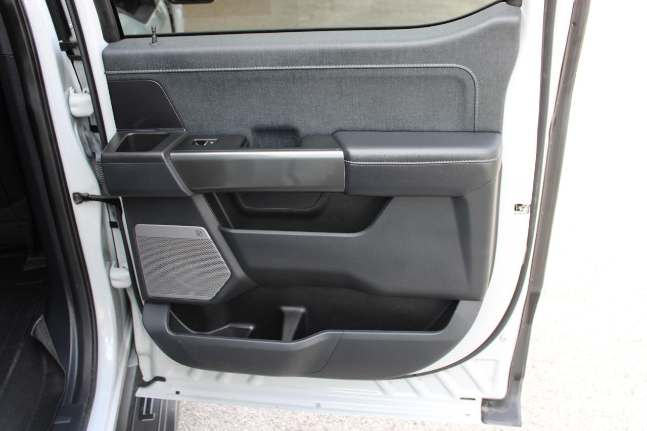 Ford F-150 Lariat SuperCrew 5.5-ft. Bed 4WD 2023