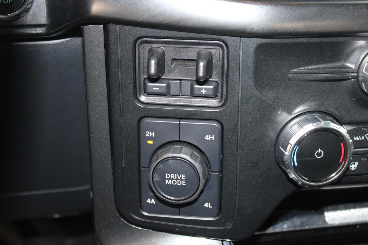 Ford F-150 Lariat SuperCrew 5.5-ft. Bed 4WD 2023
