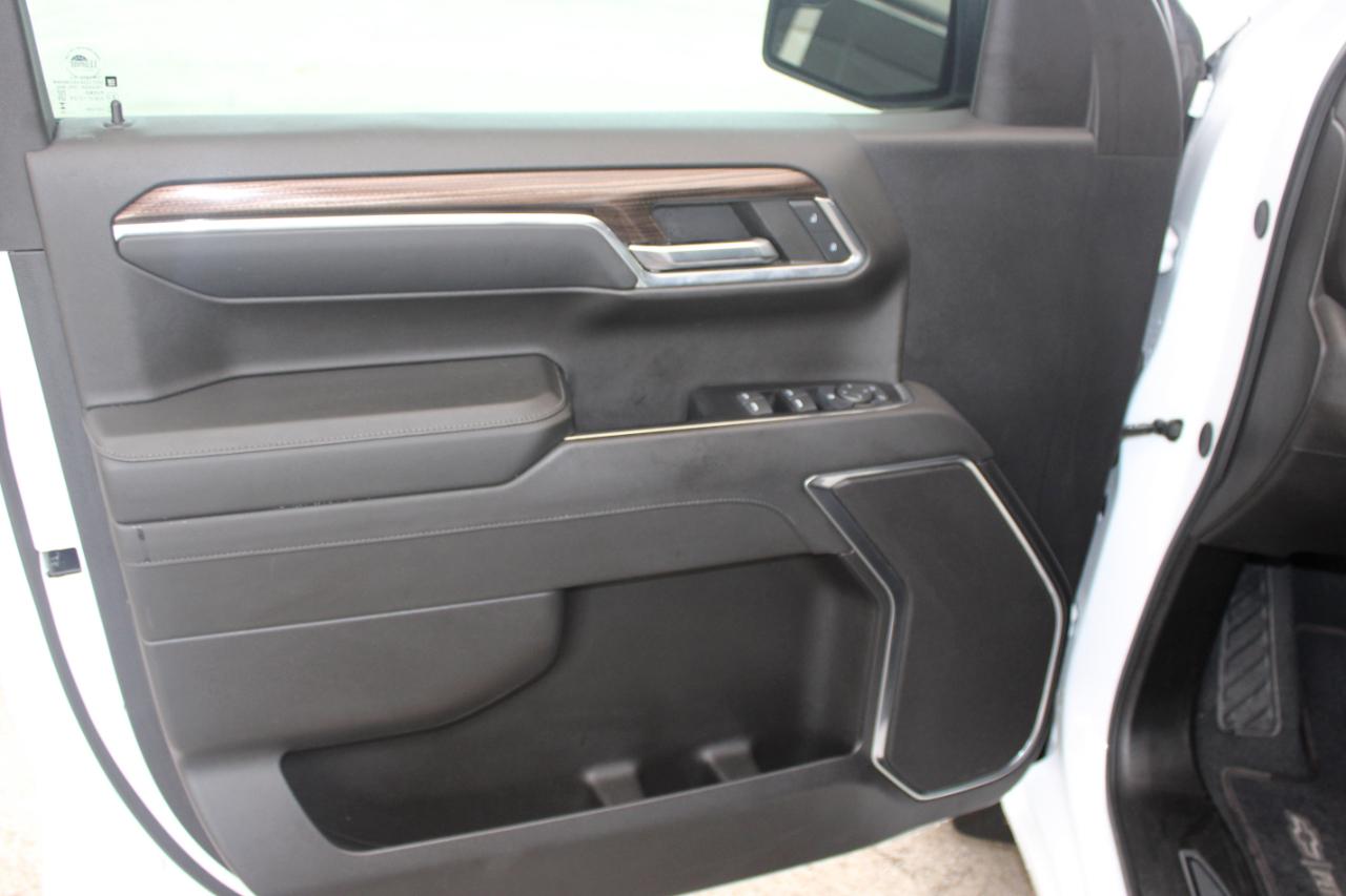 Chevrolet Silverado 1500 LT Crew Cab 4WD 2024