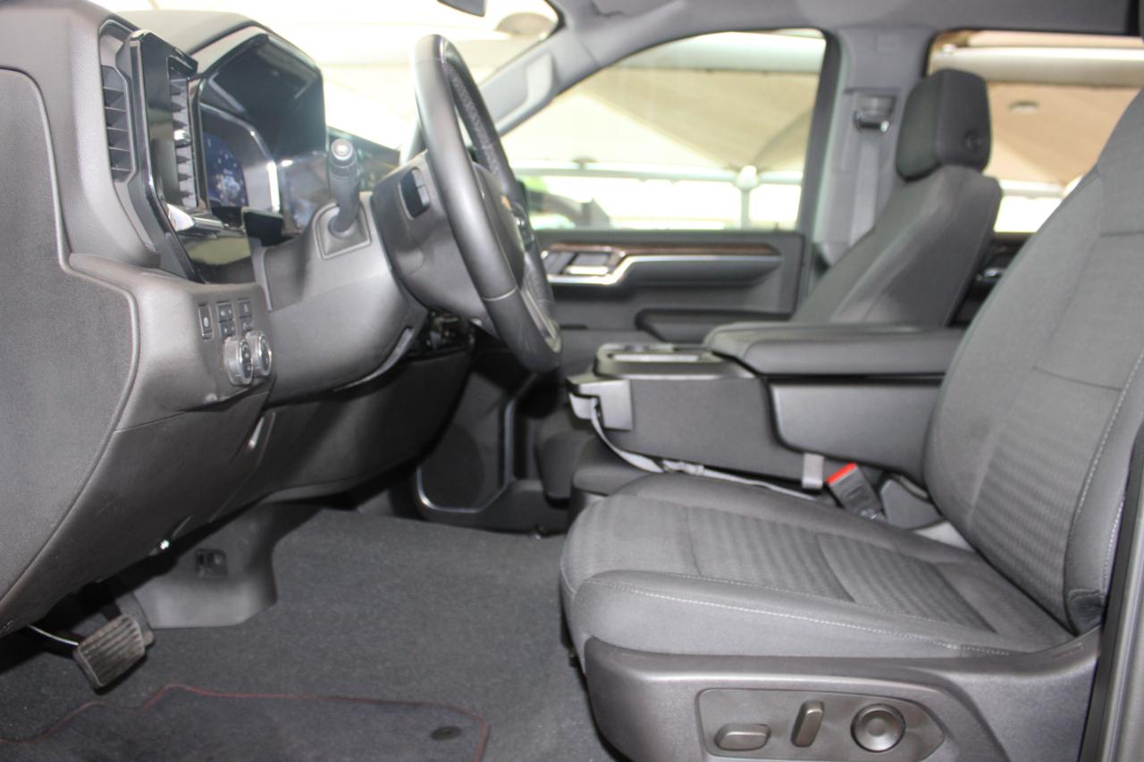 Chevrolet Silverado 1500 LT Crew Cab 4WD 2024