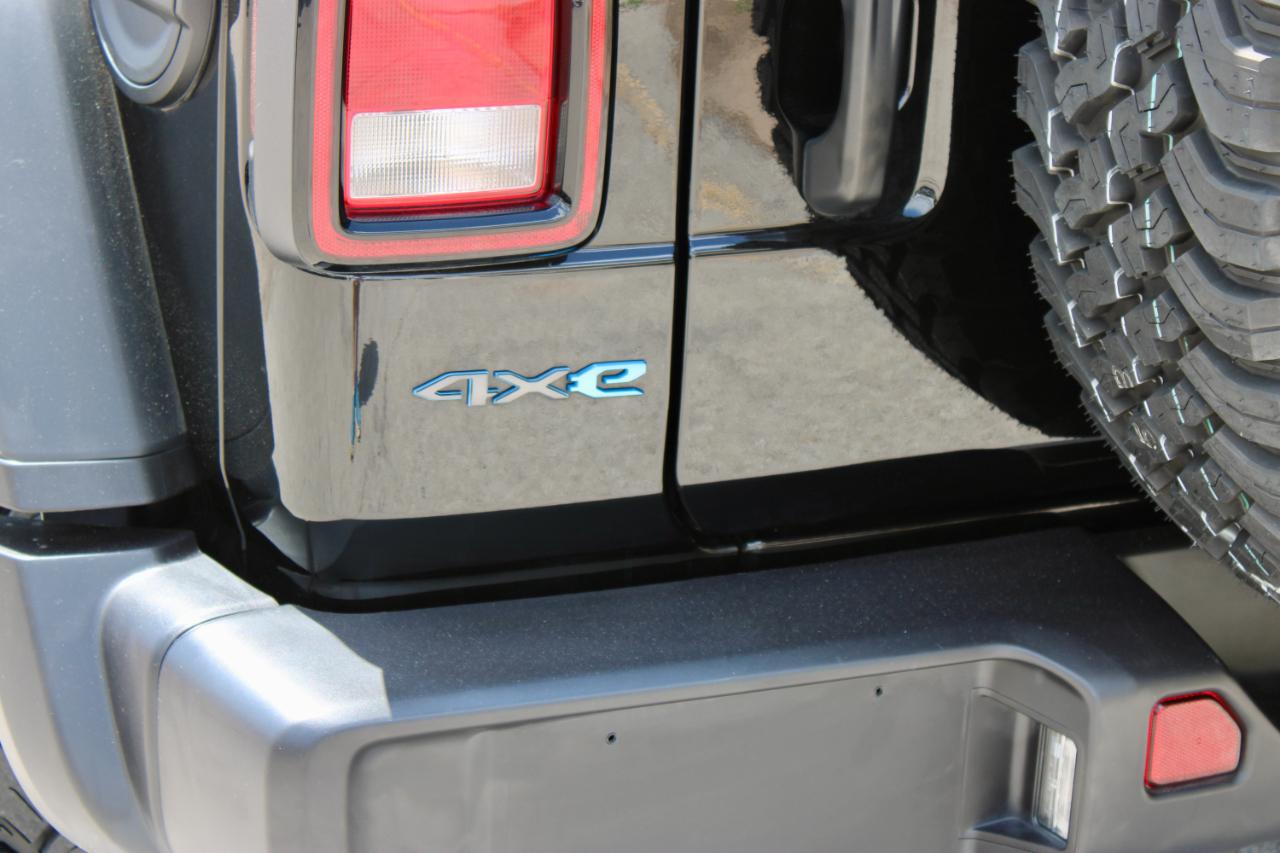 Jeep Wrangler 4xe Willys 4x4 2025