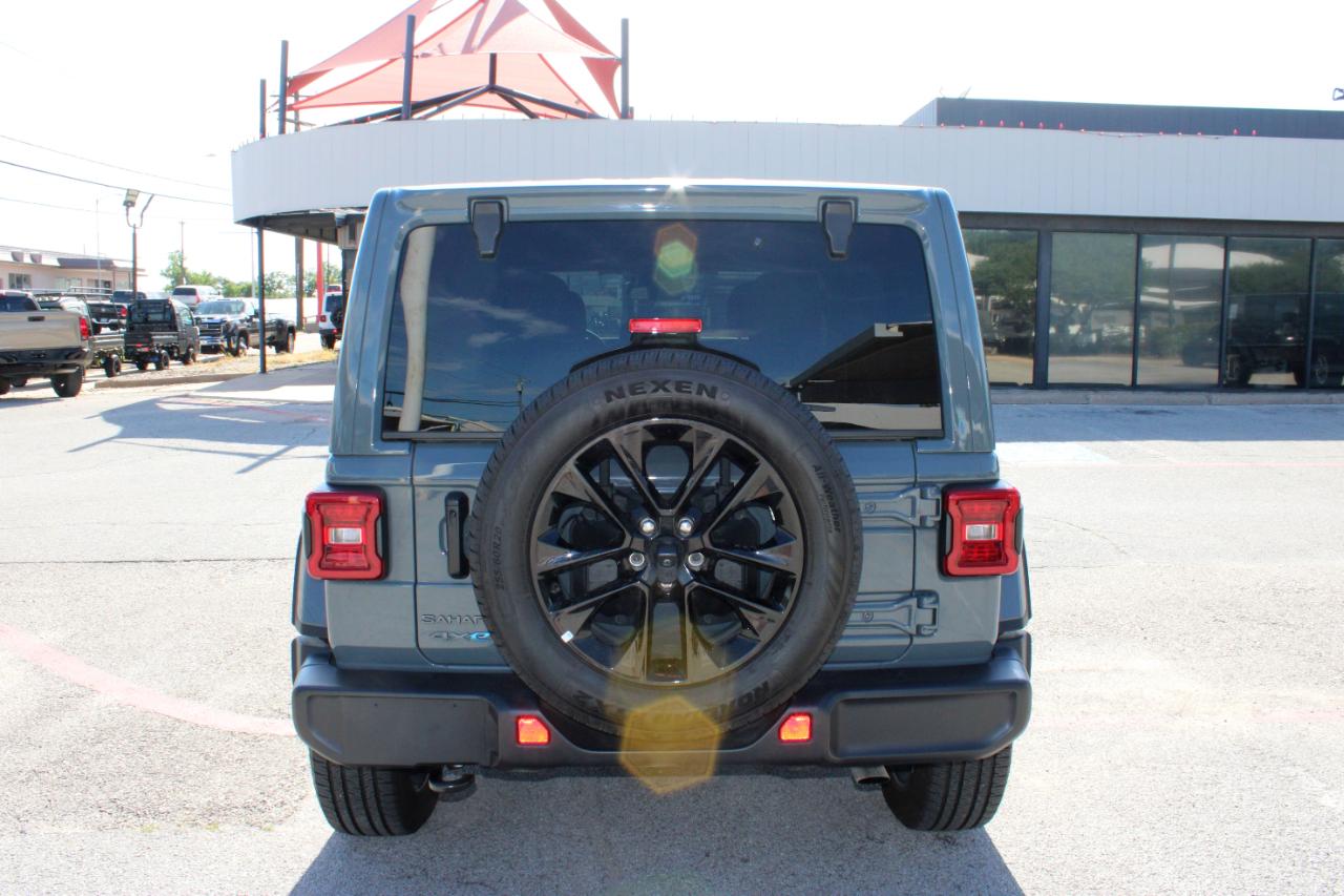 Jeep Wrangler 4xe Sahara 2025